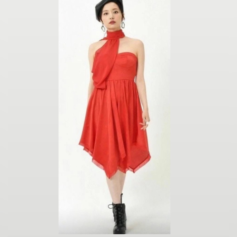Disney Parks Her Universe Cruella Evening Dress Red Live Action XL new with tags